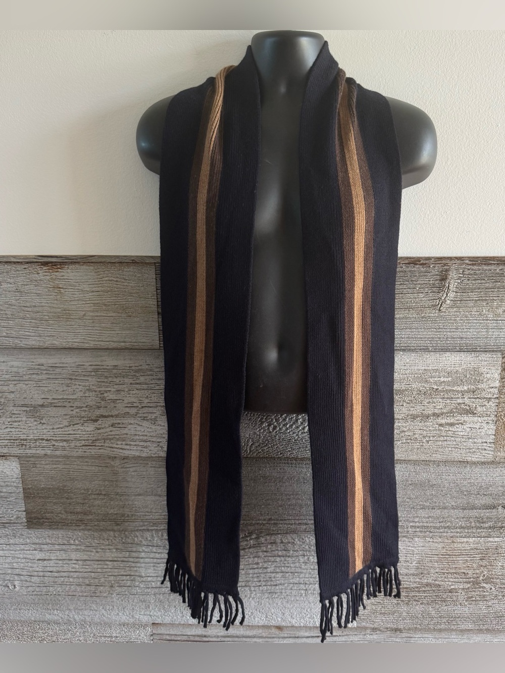 Title

Banana Republic 100% Fine Merino Wool Striped Scarf Black Brown Camel Fri